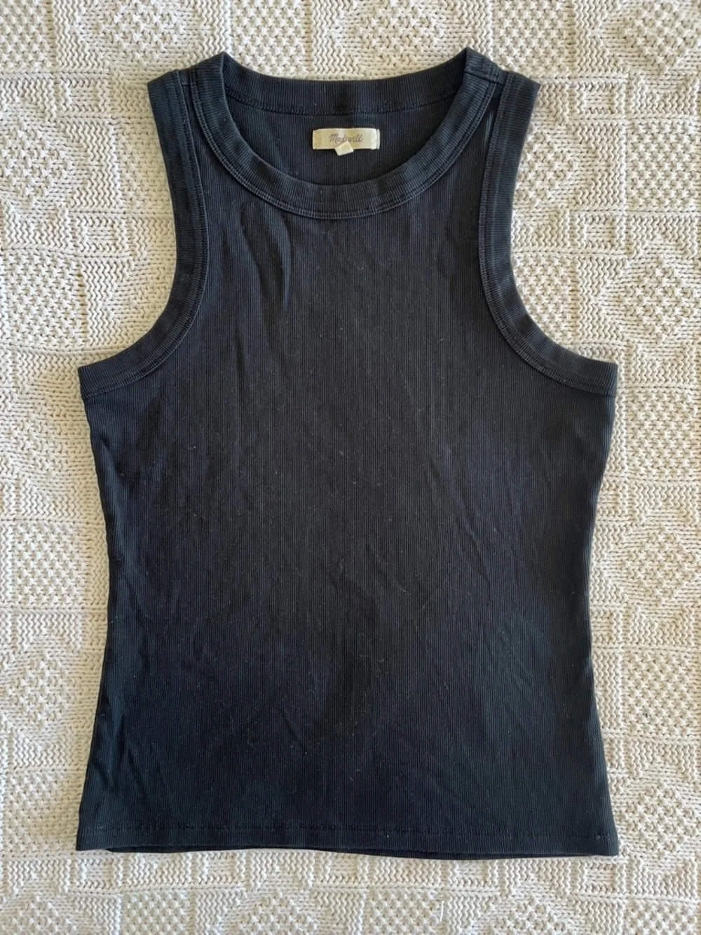 Madewell Supima® Rib Cutaway Tank in True Black Sz M - Picture 4 of 10